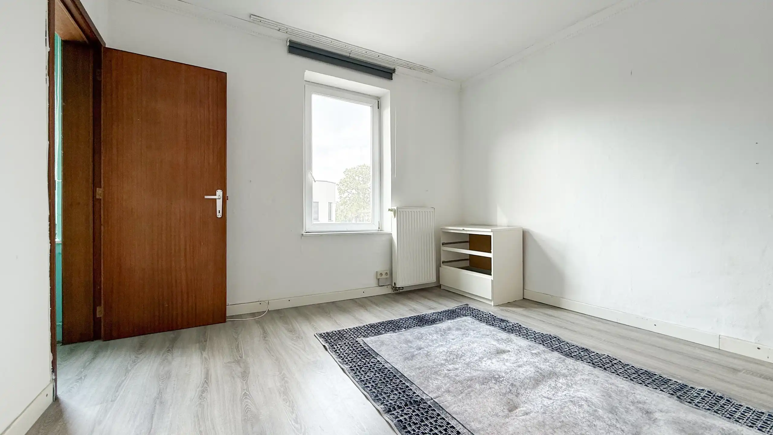 Instapklare vernieuwde woning van 170m² met 3slpks! foto 19