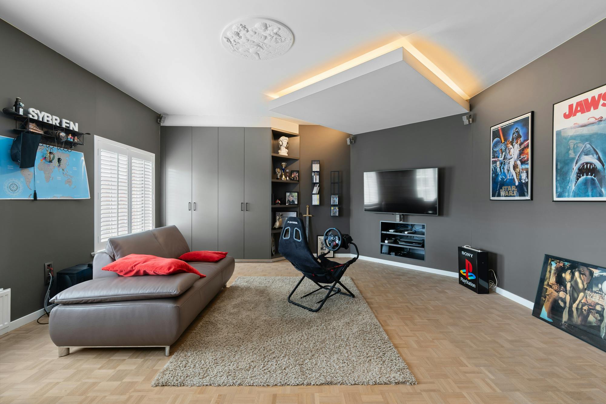 Villa met praktijkruimte en weilanden te koop in Geel foto 33