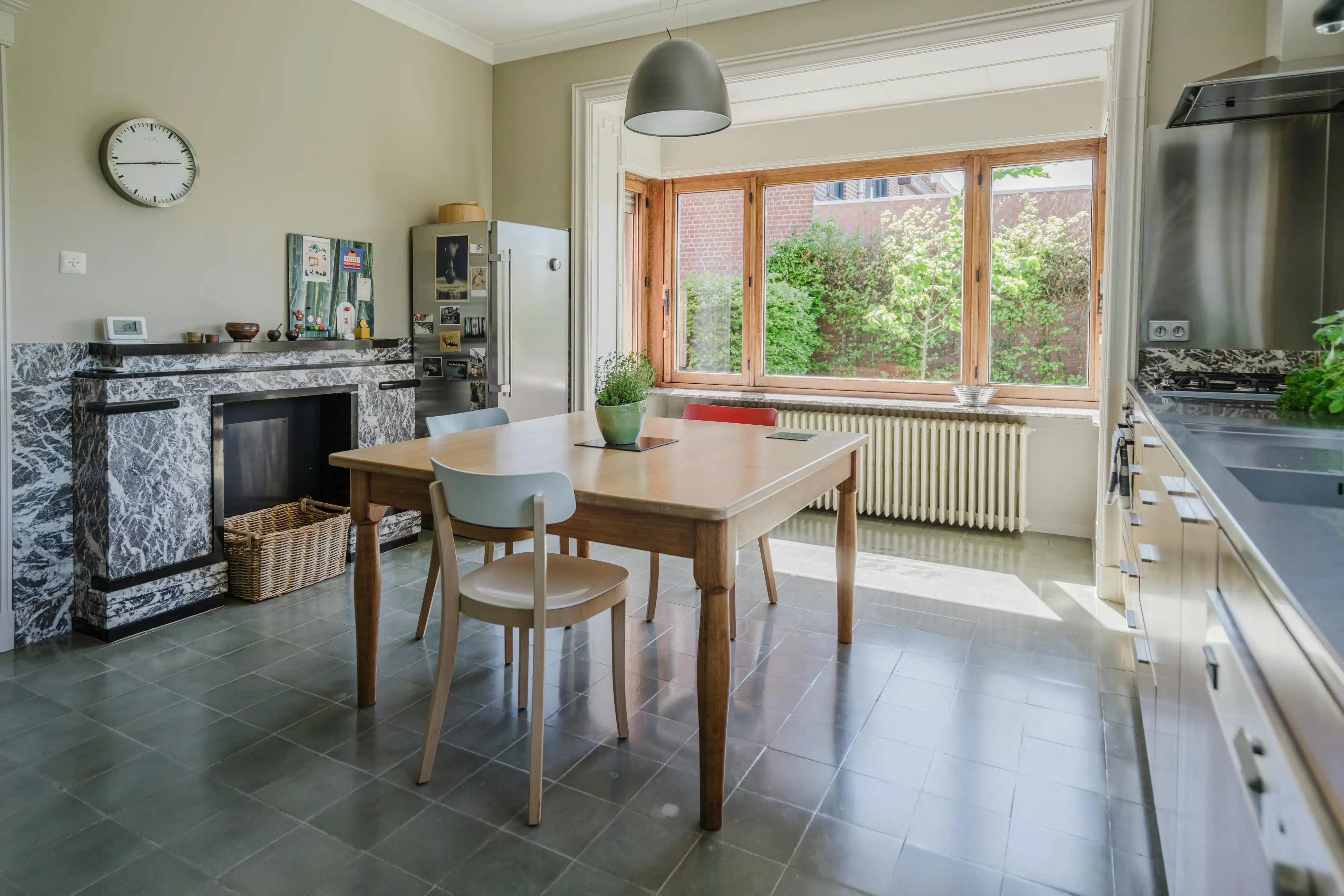 Karaktervolle burgerwoning met charmante tuin in Wevelgem foto 16