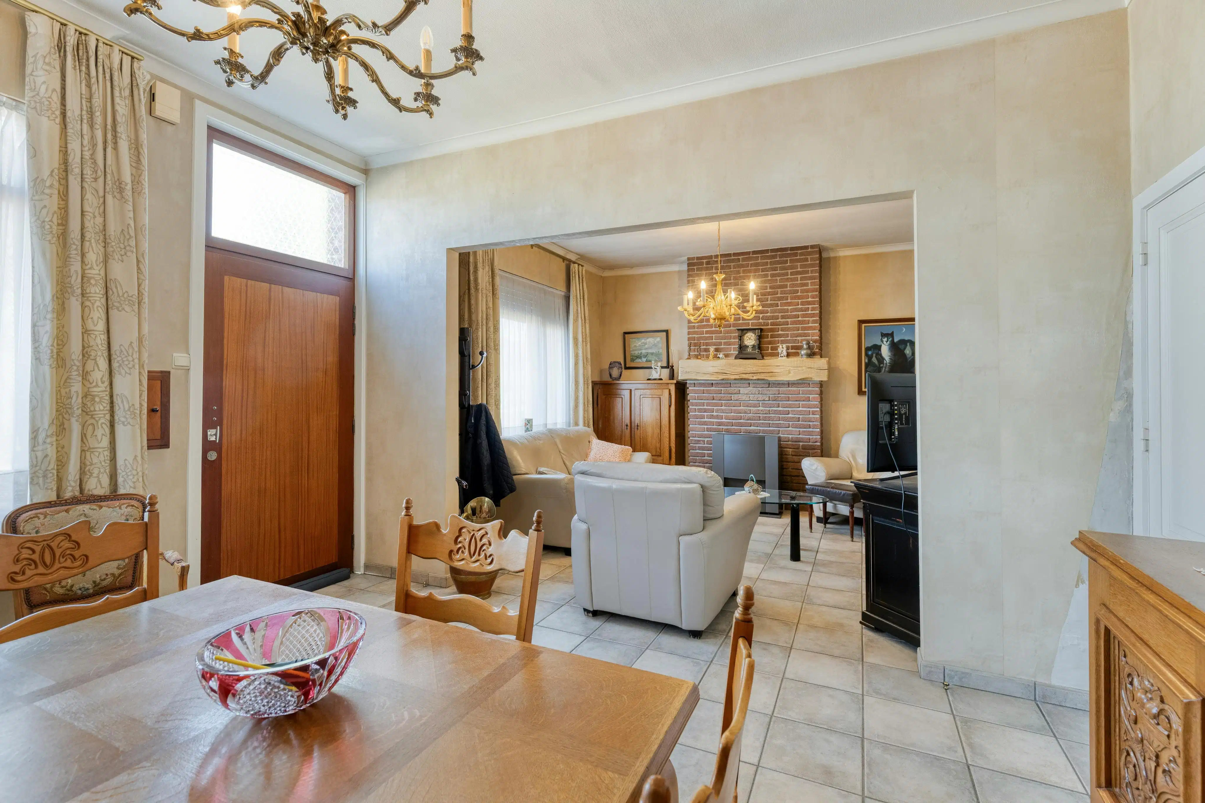 Herenwoning met 3 slaapkamers in het centrum van Veurne. foto 11