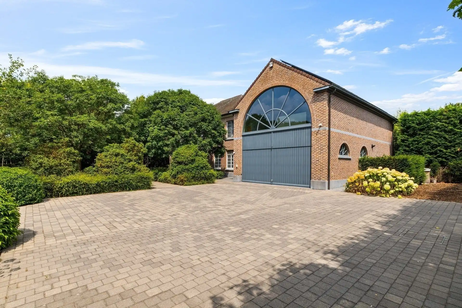 prachtig gelegen villa met verzorgde tuin en zwembad foto 45