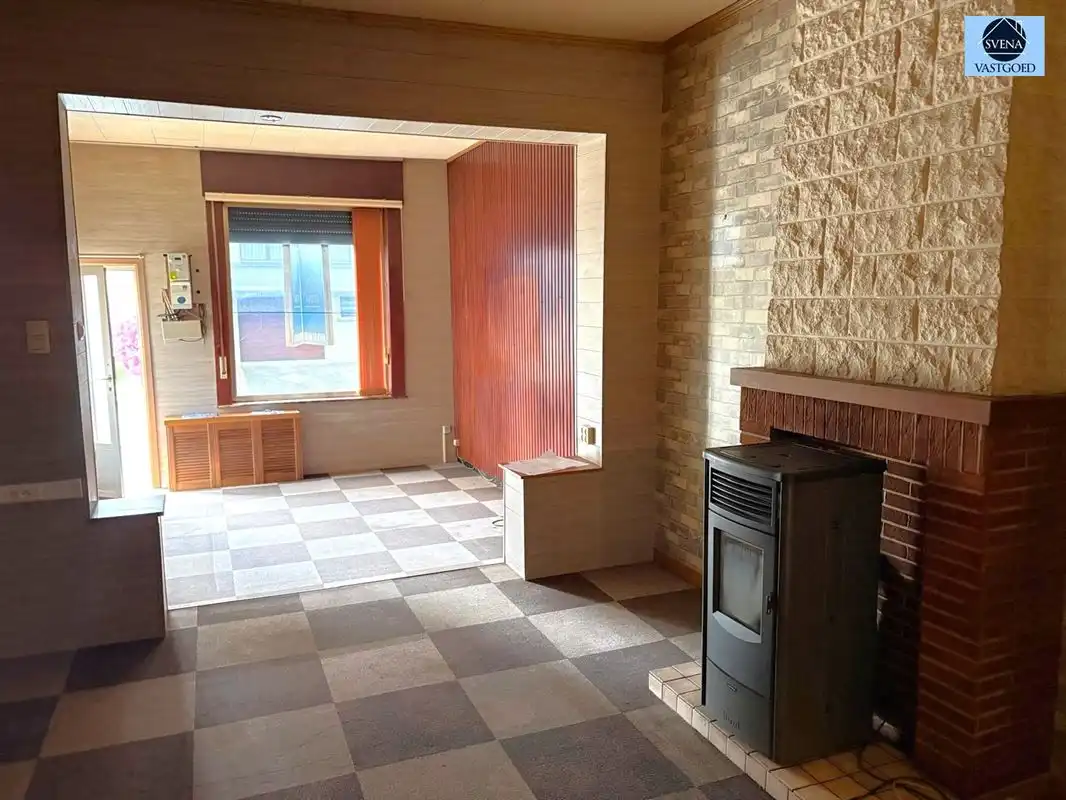 TE RENOVEREN WONING MET 3 KAMERS foto 4