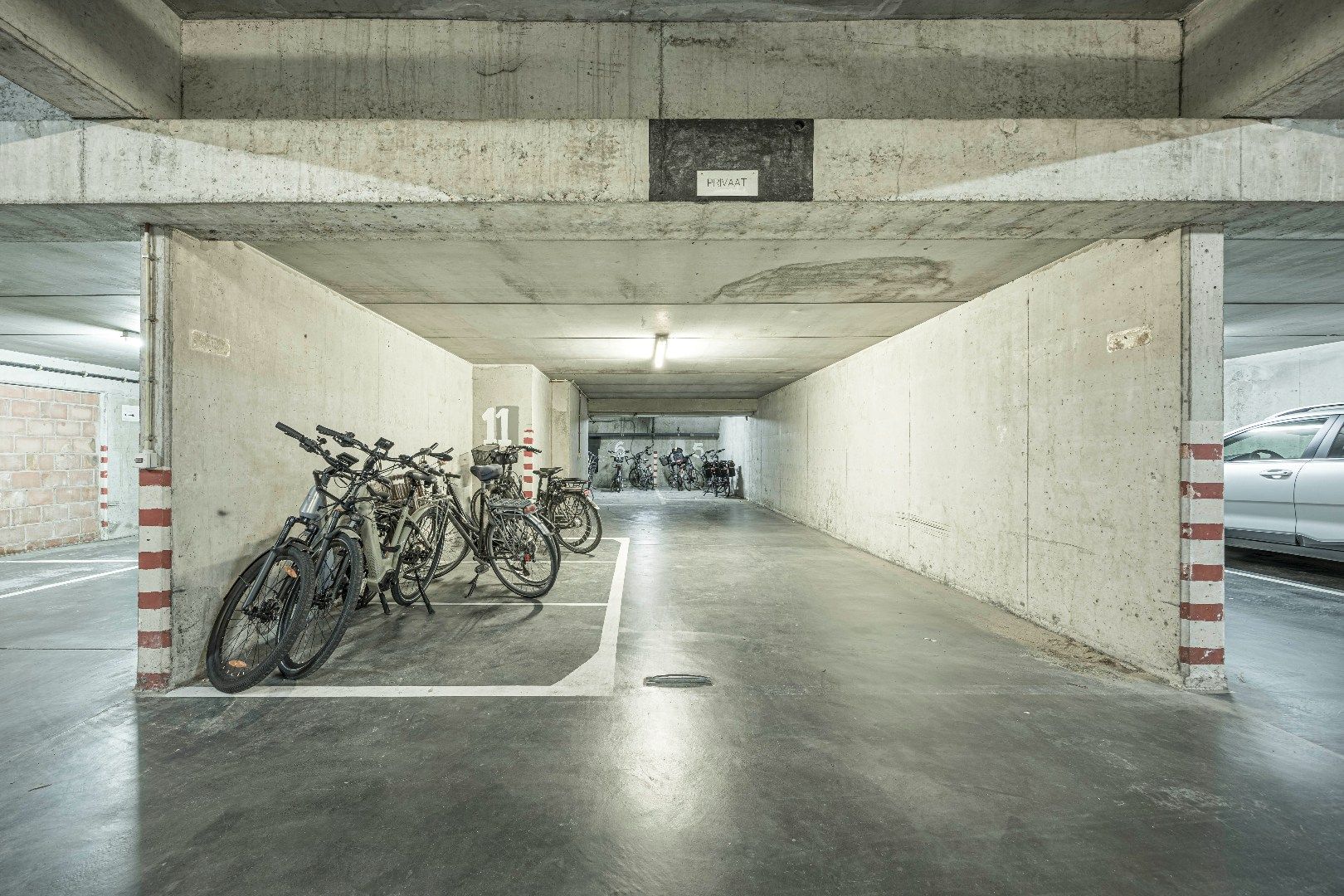 Gerenoveerd appartement aan de achterzijde van de zeedijk. foto 13