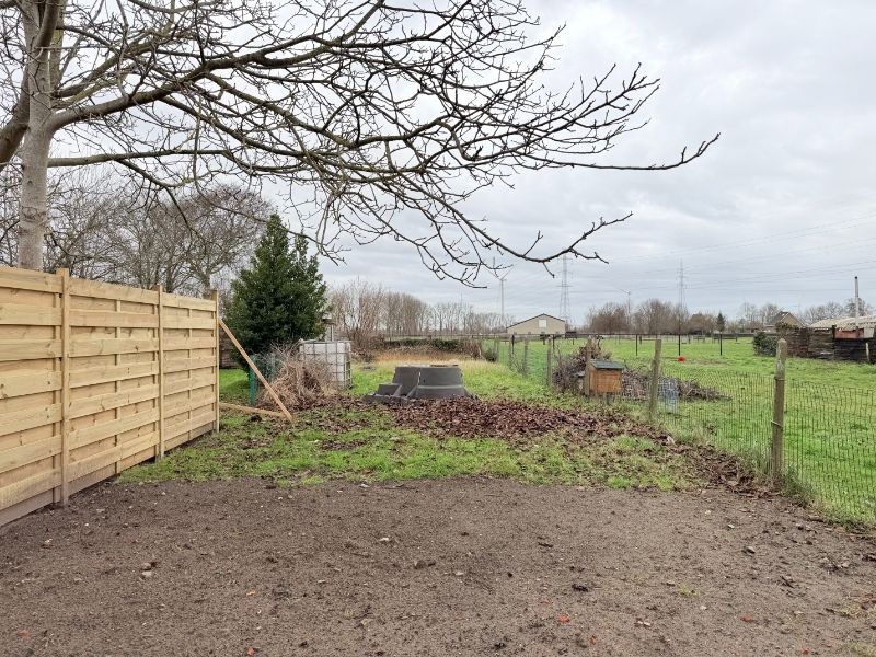 GERENOVEERDE HALFOPEN BEBOUWING TE HUUR IN DOORNZELE foto 11