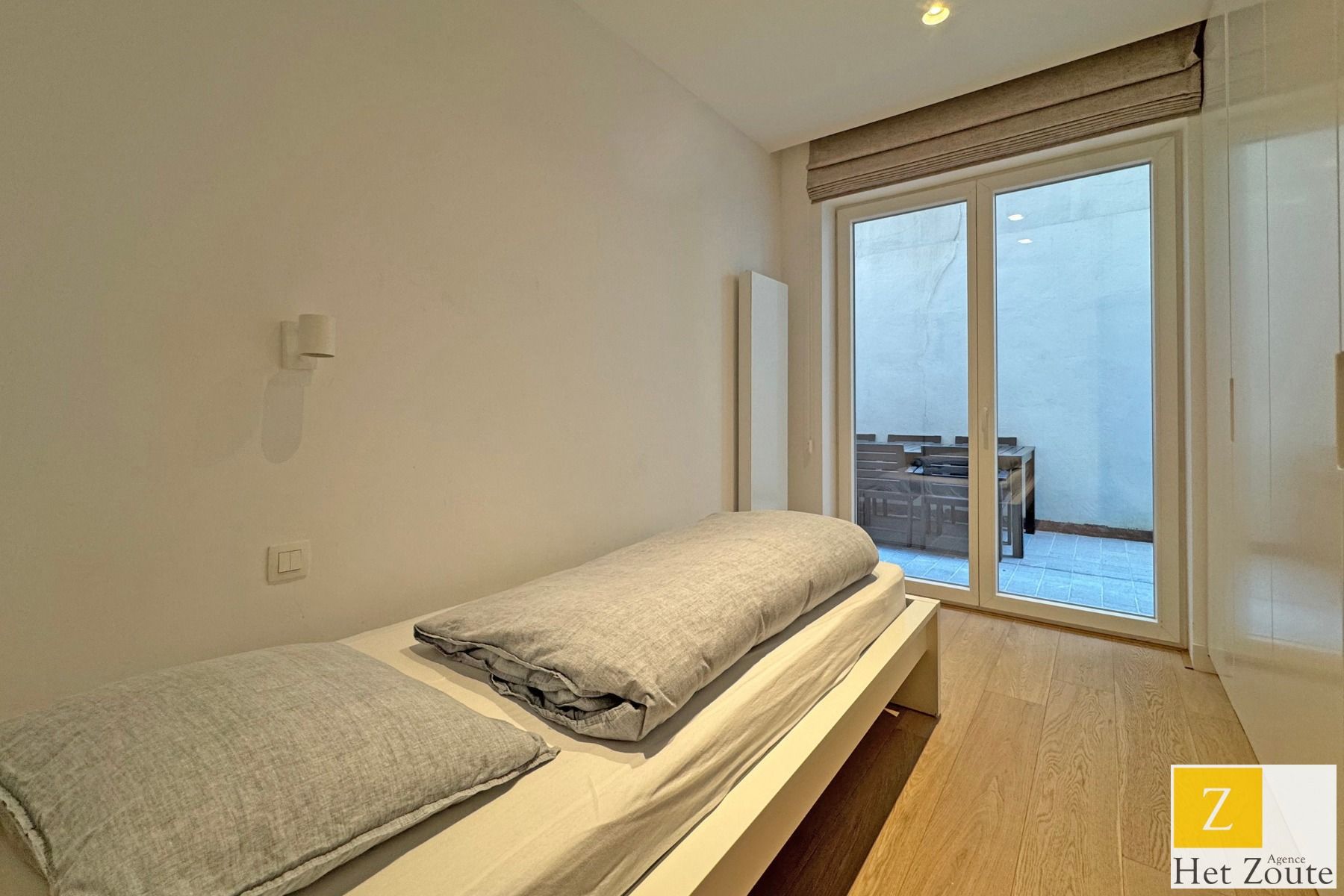 Gemeubeld gelijkvloers appartement - Zeedijk vlakbij foto 9
