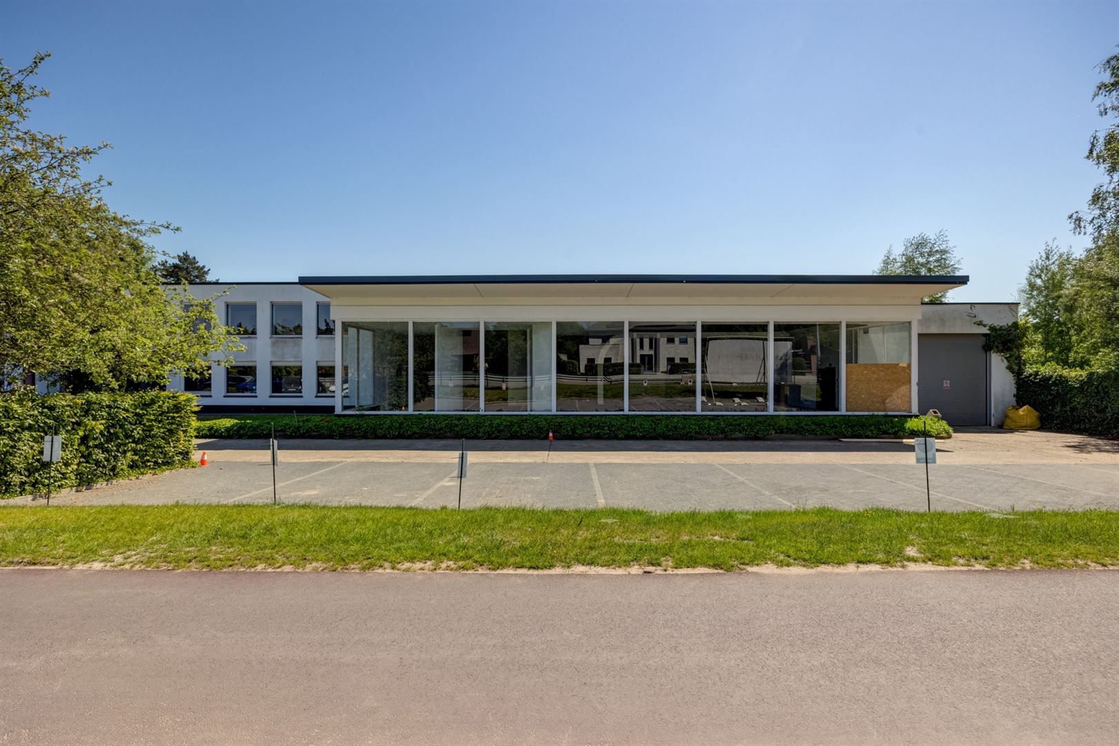 Commerciële ruimte op toplocatie foto {{pictureIndex}}