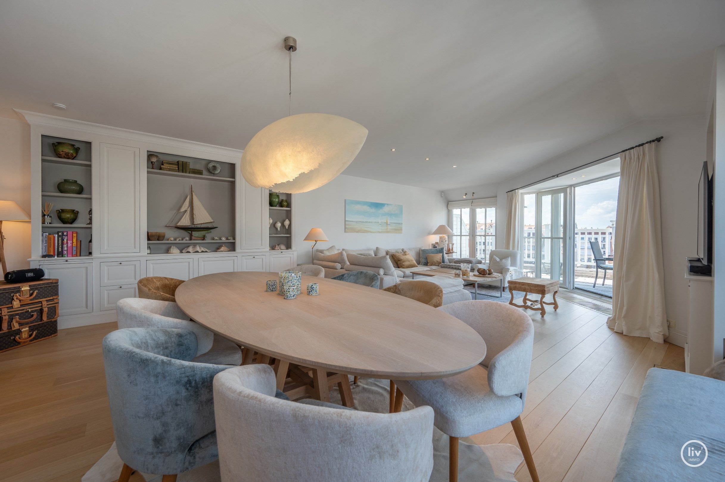 Ruim (160 m2) HOEKduplex met magnifieke open zichten op de Dumortierlaan te Knokke.  foto 13