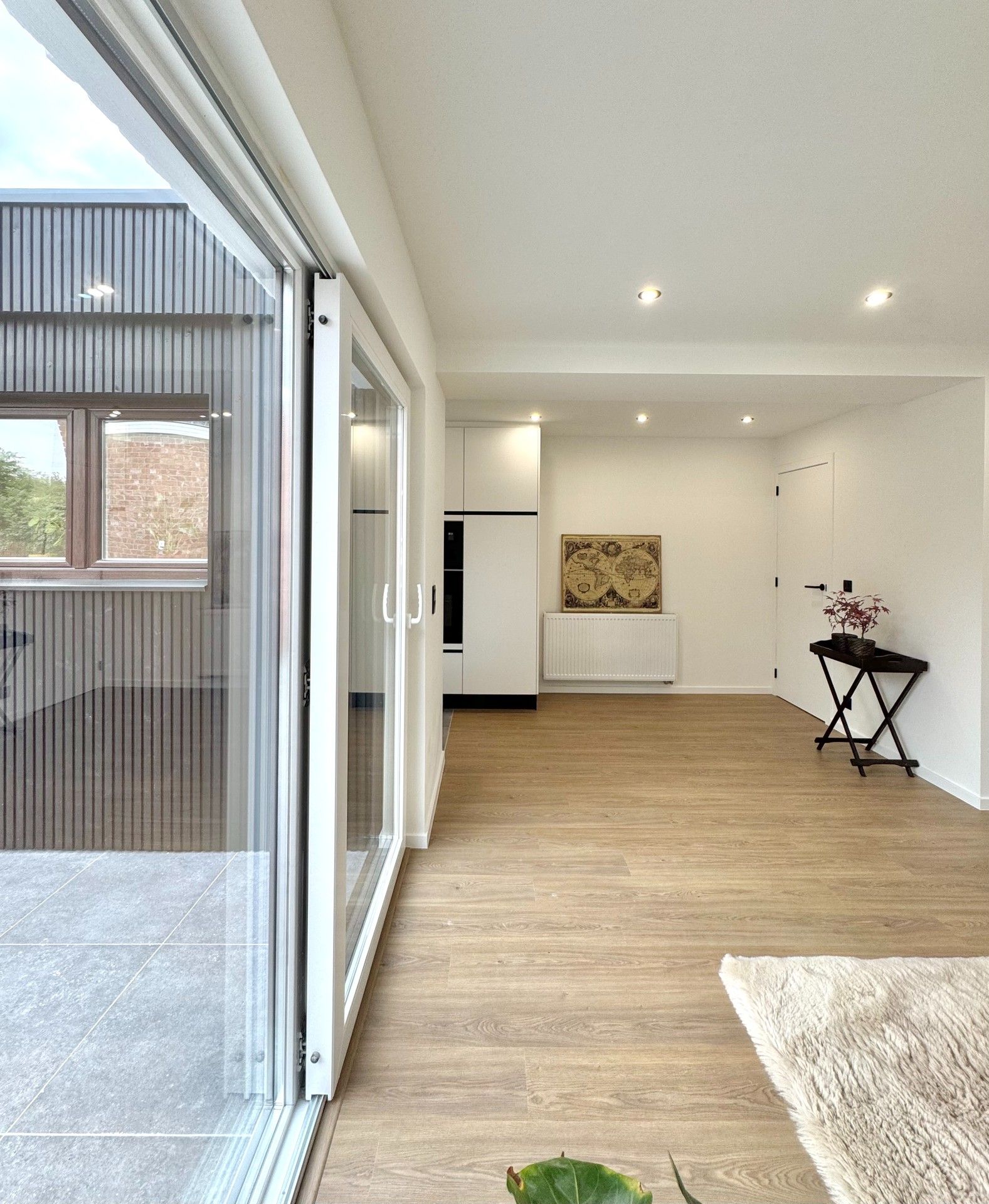 TIJDLOOS GERENOVEERDE HALFOPEN WONING OP 370 m² foto 17