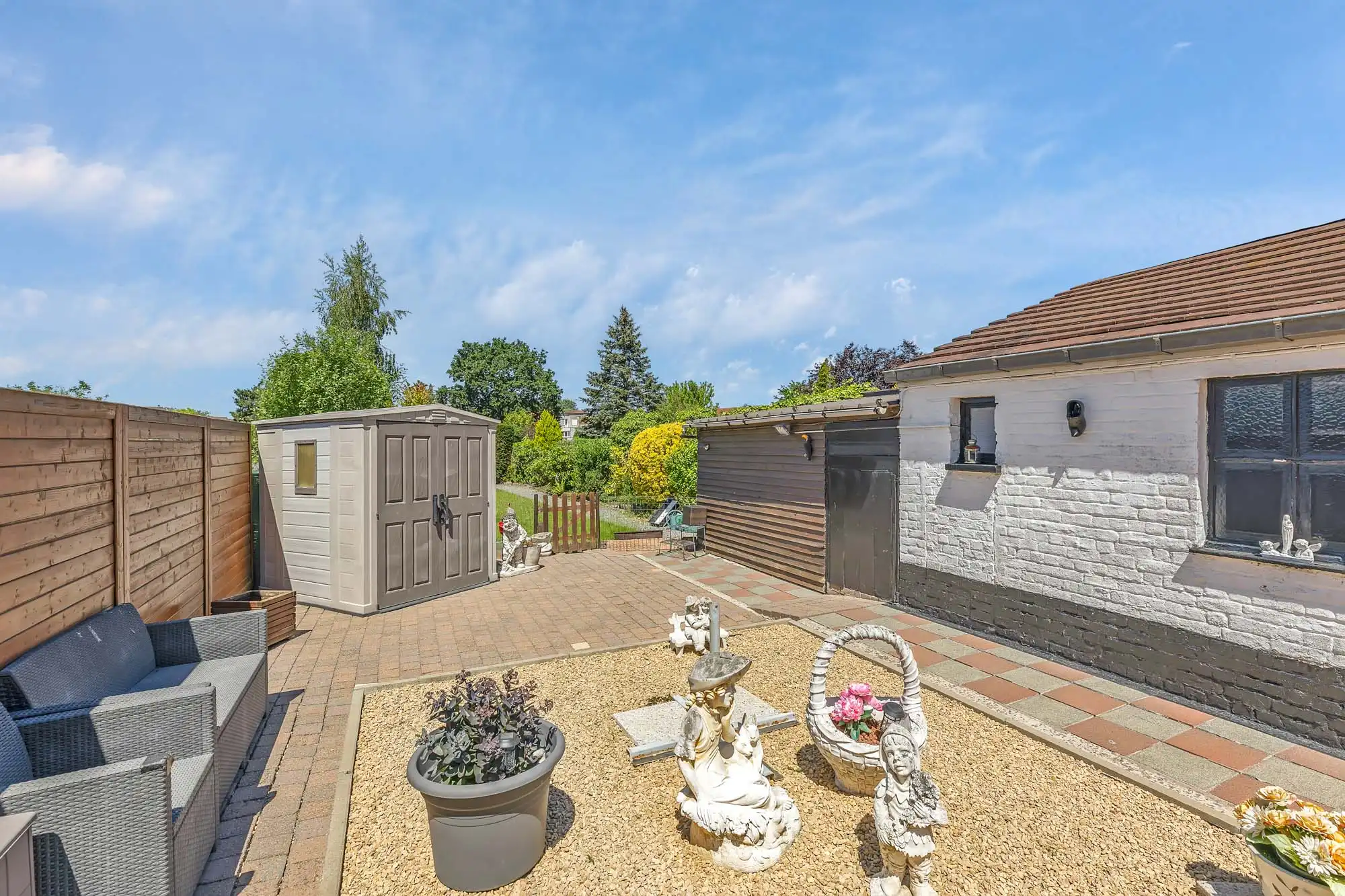 Instapklare woning met 3 slpks, ruime tuin en garage foto 19