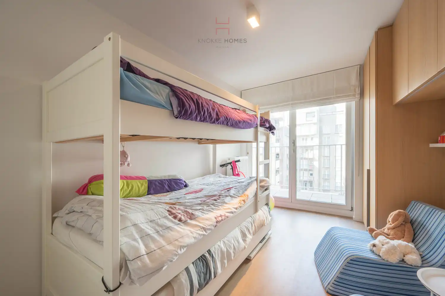 Volledig gerenoveerd vakantie-appartement met prachtig zicht aan het Albertstrand foto 10