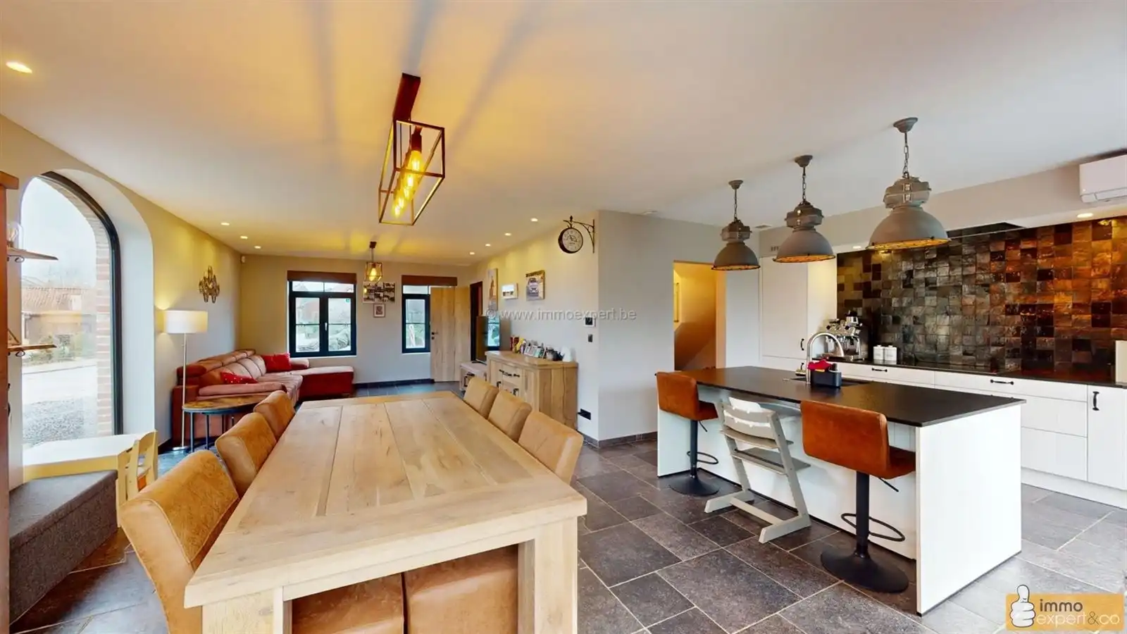 WAMBEEK: Recente, energiezuinige woning met 3 slaapkamers. foto 8