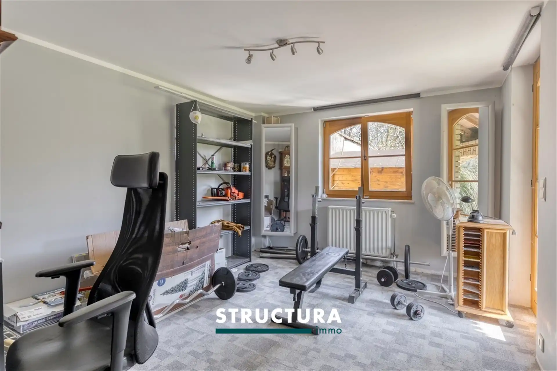 Instapklare villa met 4 slaapkamers, grote tuin en absolute privacy foto 25