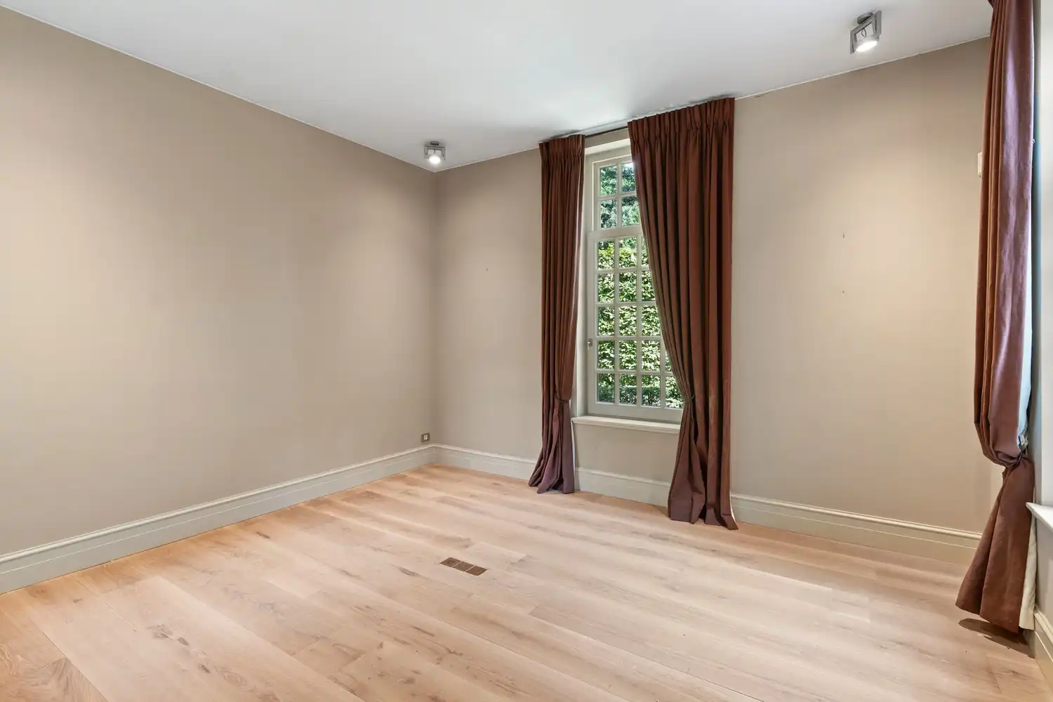 Exclusieve Vlassak-Verhulst villa op 3.016 m2 foto 7