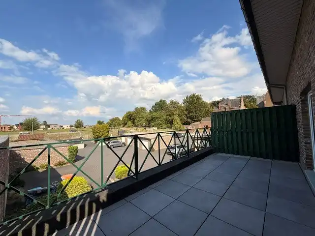 Prachtig appartement met 2 slaapkamers, terras en garage in het centrum van Dilsen foto 15