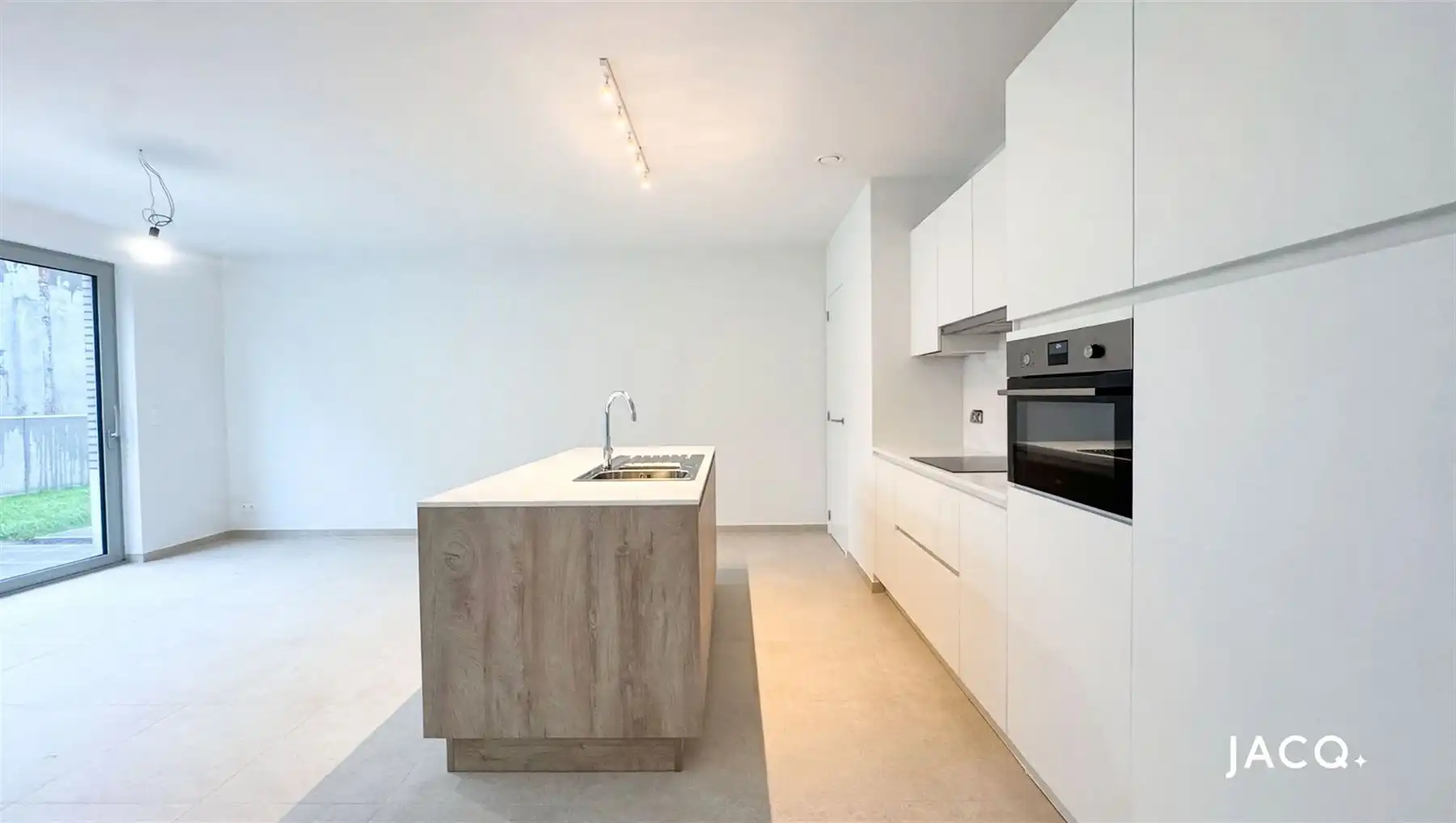 Nieuwbouw glv appartement met 2 slaapkamers en tuin! foto 3