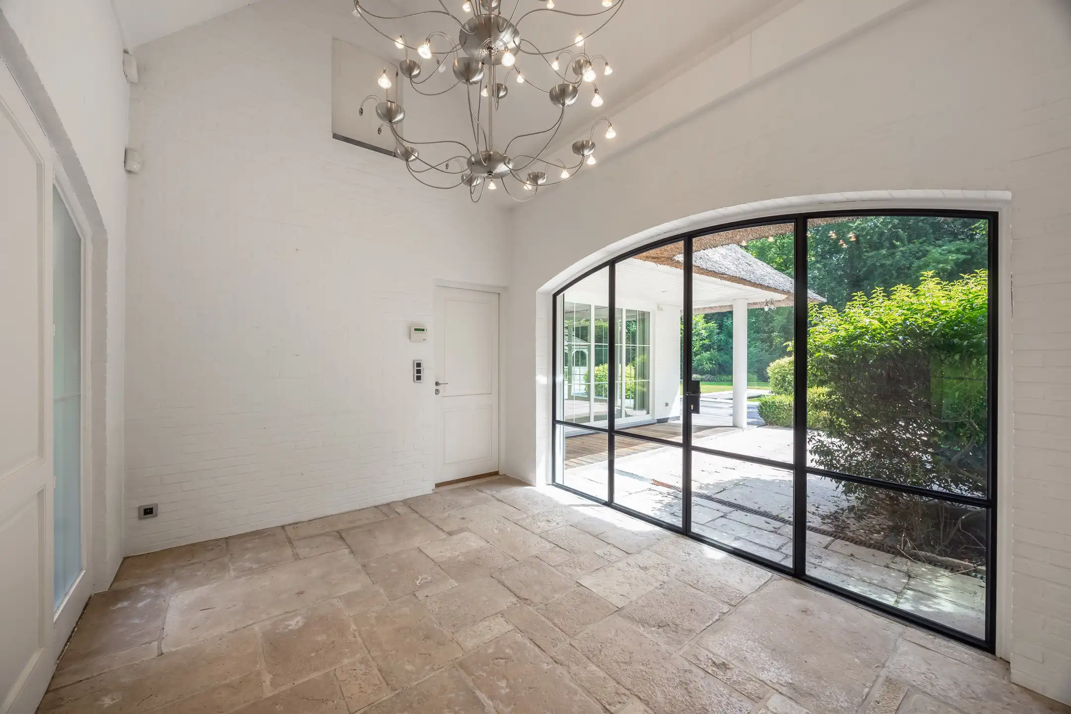 Instapklare villa op een riant perceel van 3.750 m² foto 25