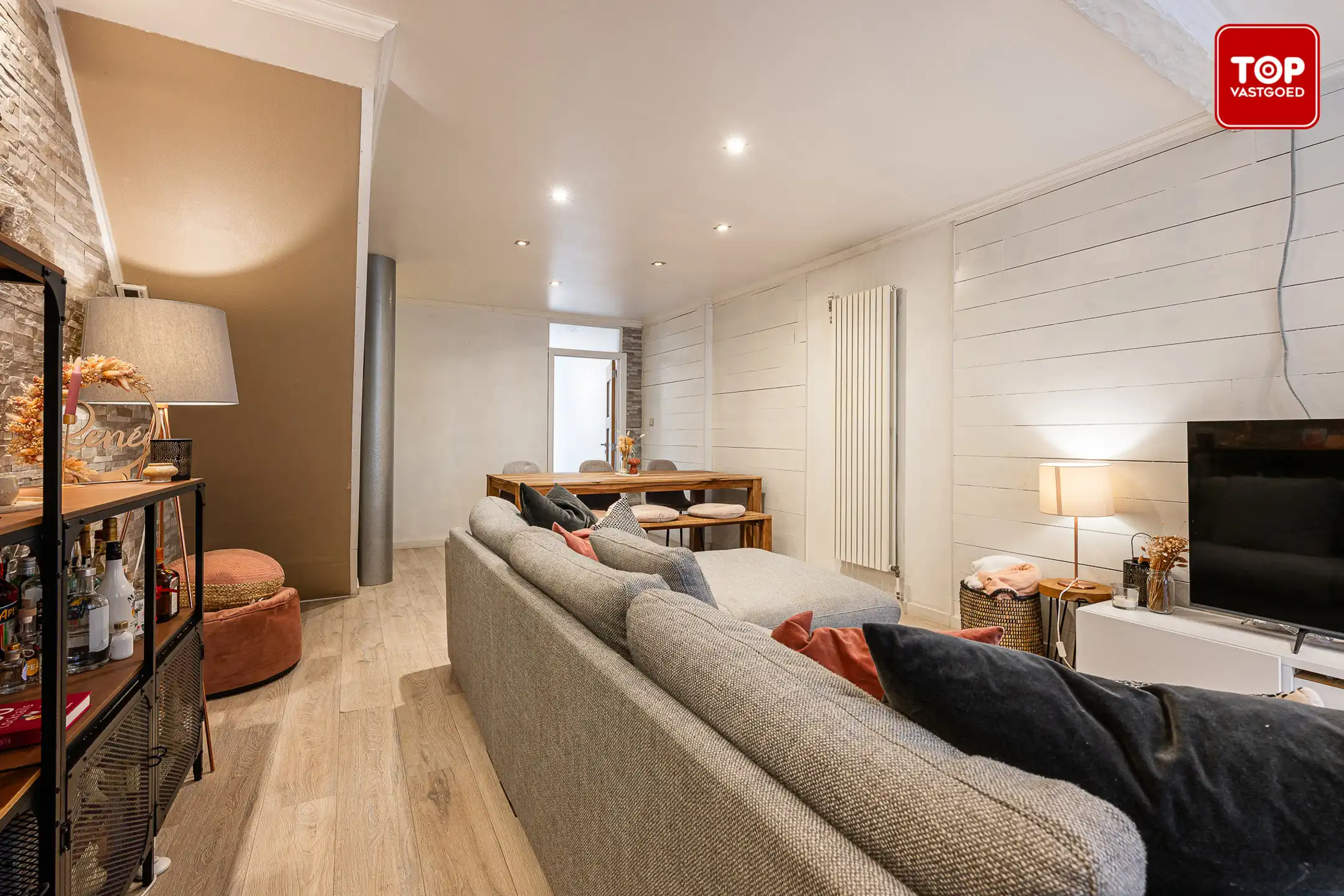 Instapklare en energiezuinige woning in centrum Wetteren. foto 3