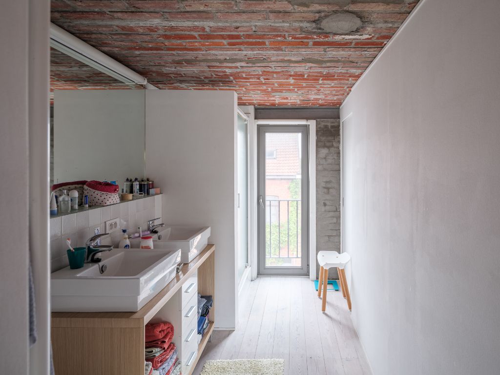 Sint-Amandsberg. Op te frissen directeurswoning met bijhorend magazijn en afzonderlijke loft op een boogscheut van het centrum van Gent. foto 27