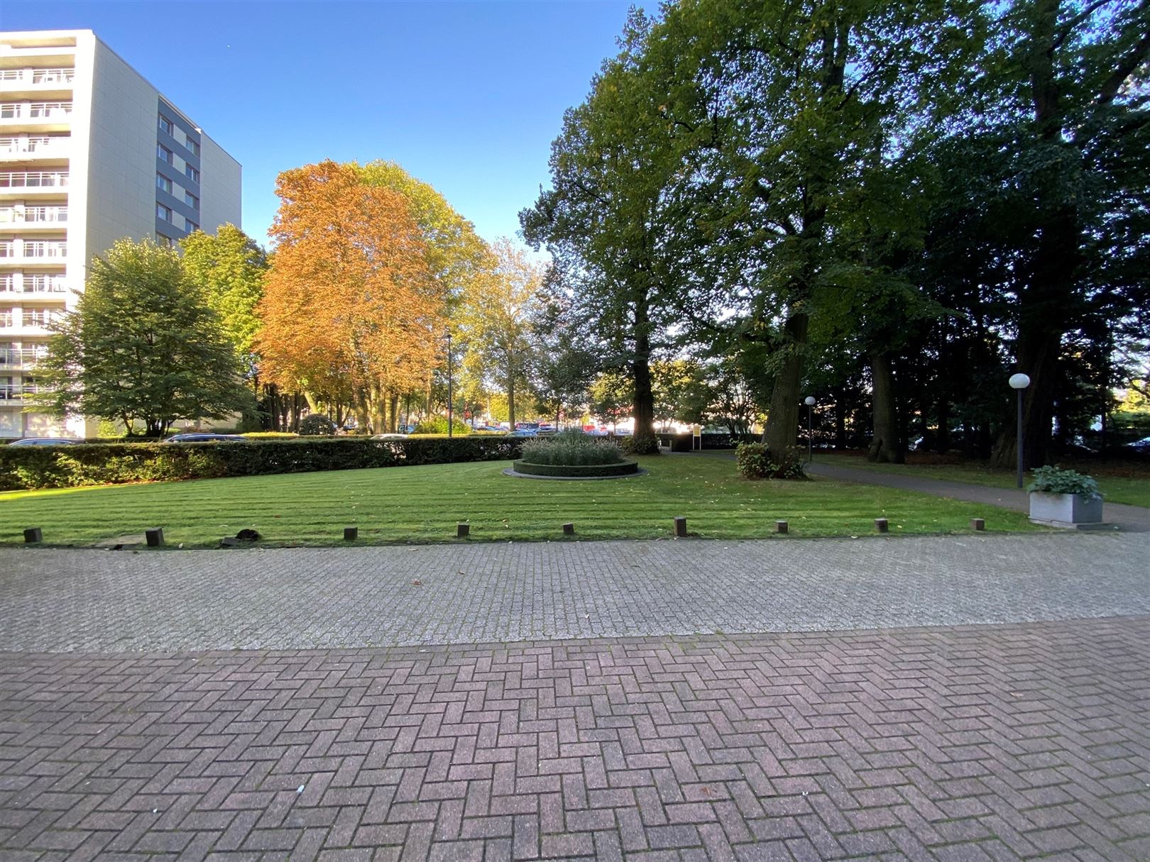 Dakappartement met groot zonneterras te Berchem foto 11