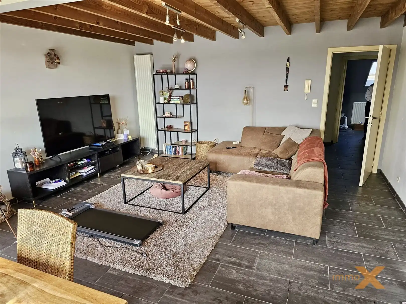 LICHTRIJK APPARTEMENT MET BALKON EN GARAGE foto 9