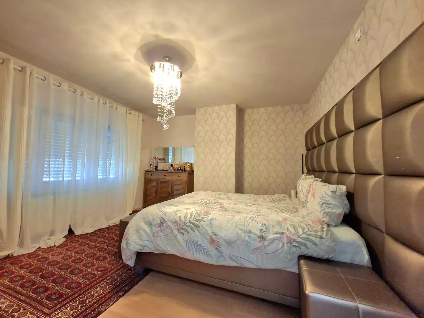 Ruime woning met garage foto 11