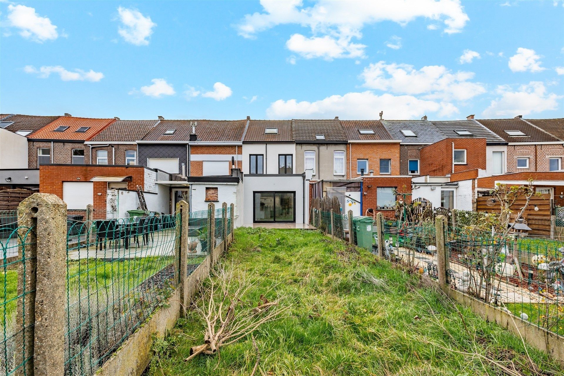 Instapklare woning met 3 slaapkamers en tuin foto 28