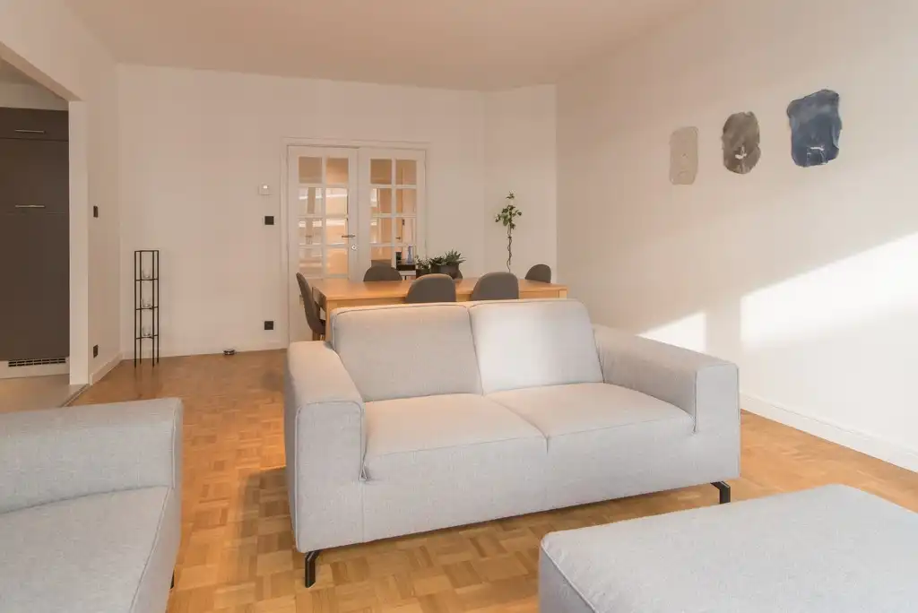 Appartement te koop foto {{pictureIndex}}