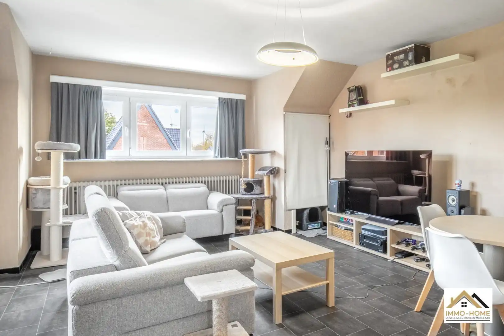 Dakappartement op topligging te Oostakker foto {{pictureIndex}}