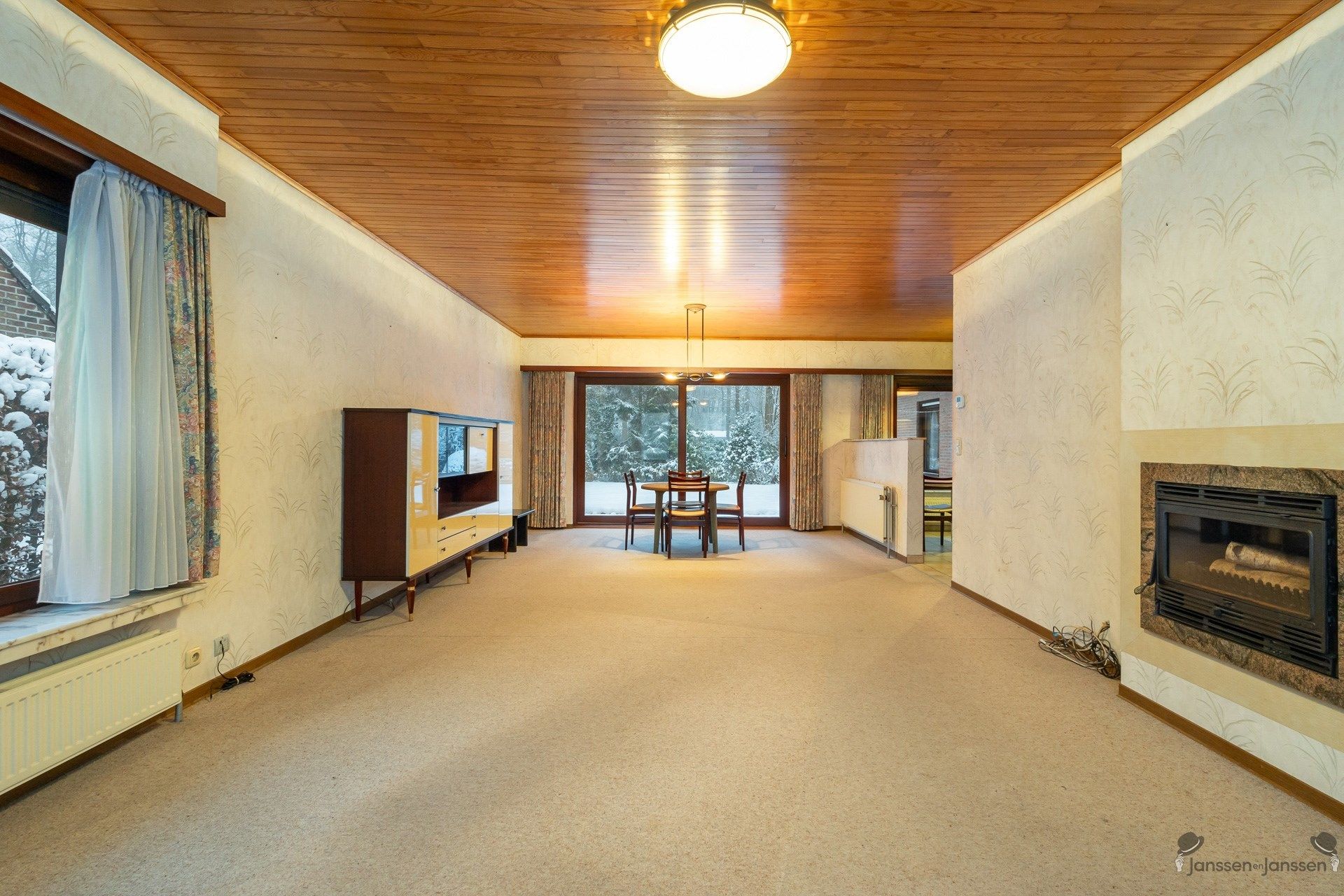 Vrijstaande villa met potentieel in gewilde wijk van Brasschaat foto 4