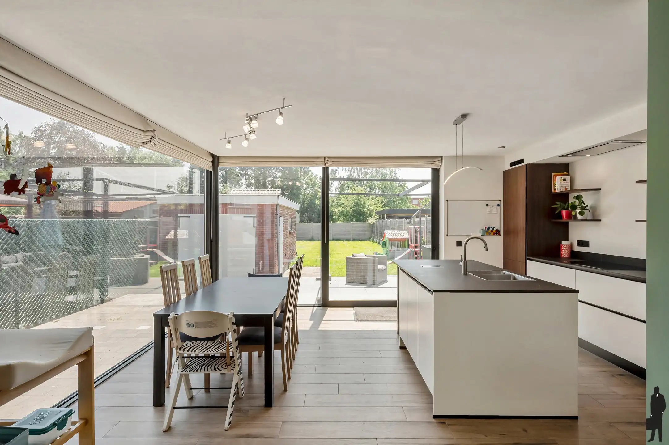 Instapklare halfopen bebouwing met gunstig EPC-label B! foto 4