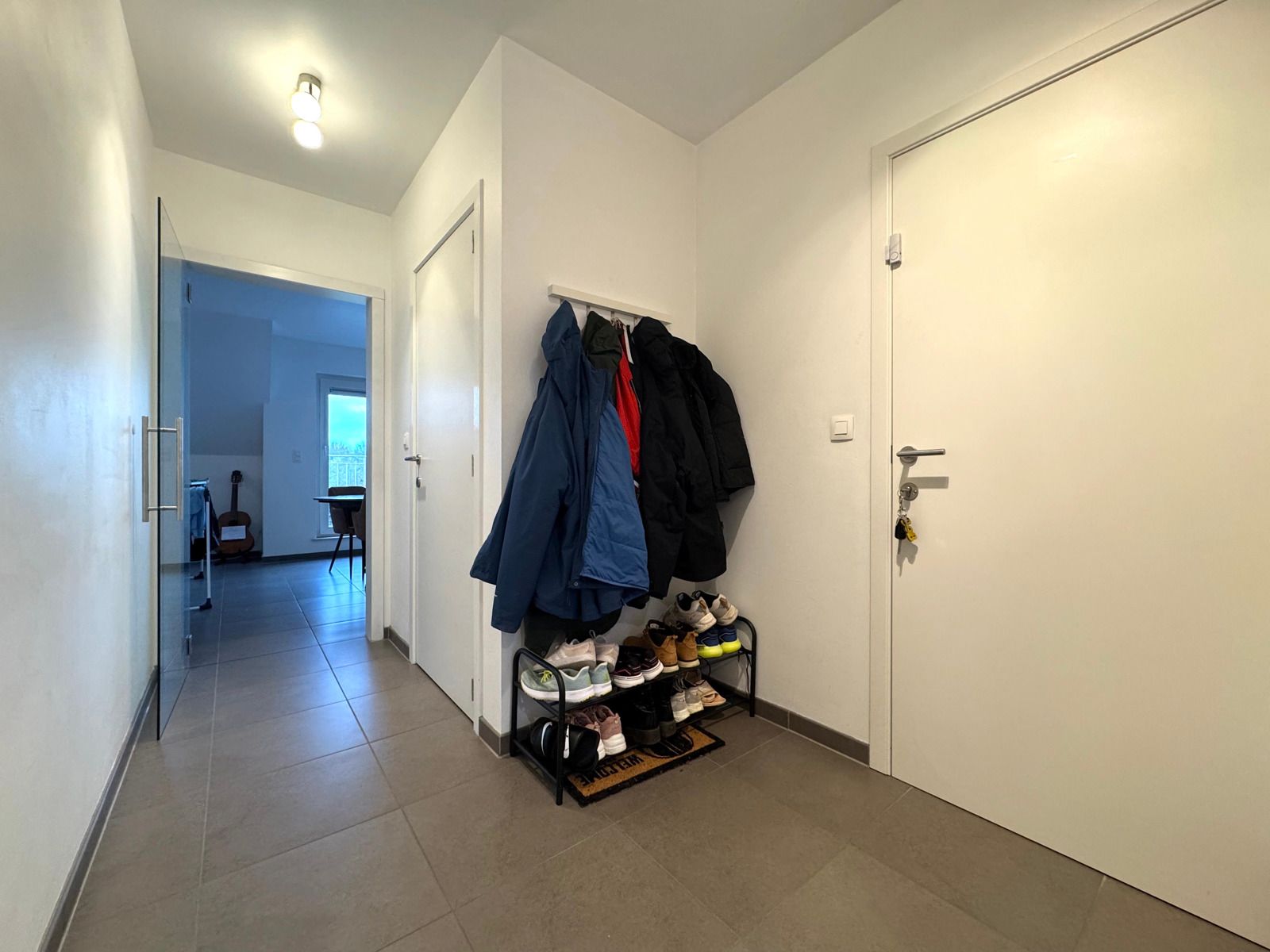 Te huur: ruim duplexappartement met garage te Lebbeke foto 9