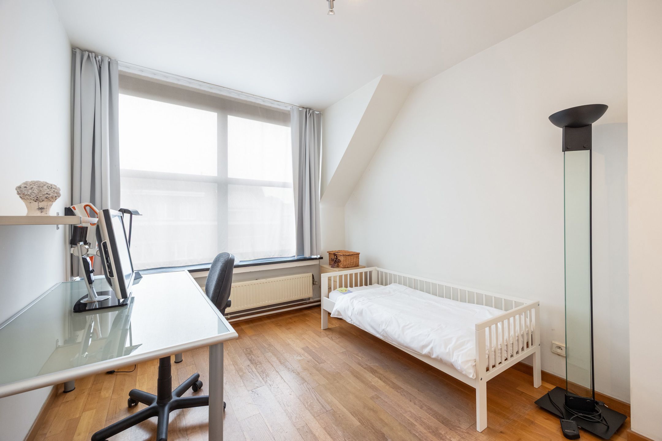 Bel-etage met garage en gezellige tuin op top locatie foto 24