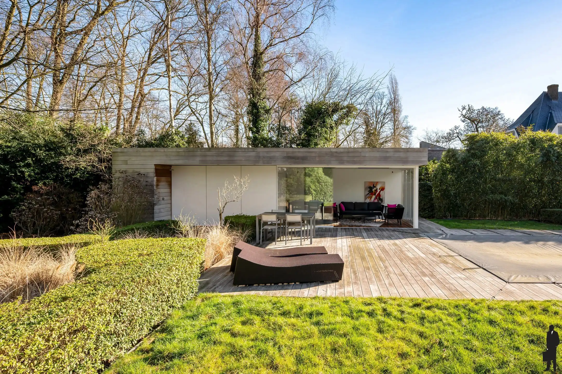 Moderne, vrijstaande villa op ca.1.380 m² met zwembad op toplocatie te Vriesdonk! foto 22