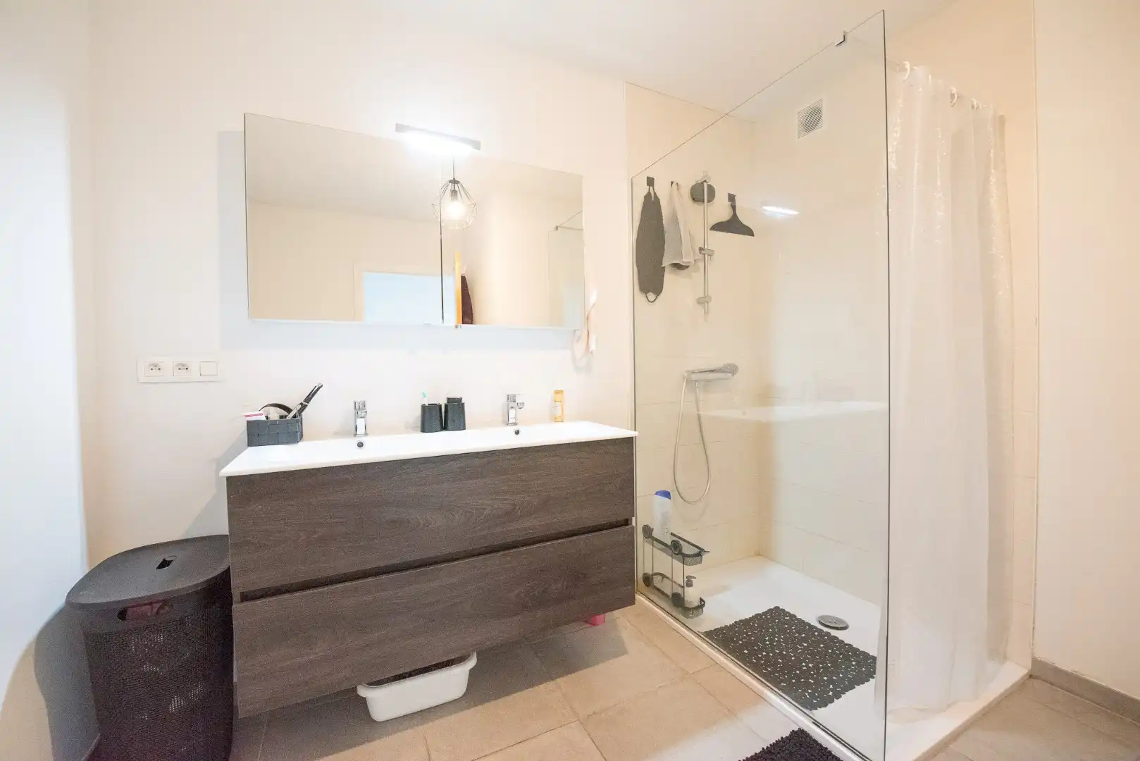 Recent 2-slaapkamerappartement TE KOOP nabij centrum Waregem en Park Baron Casier! foto 6