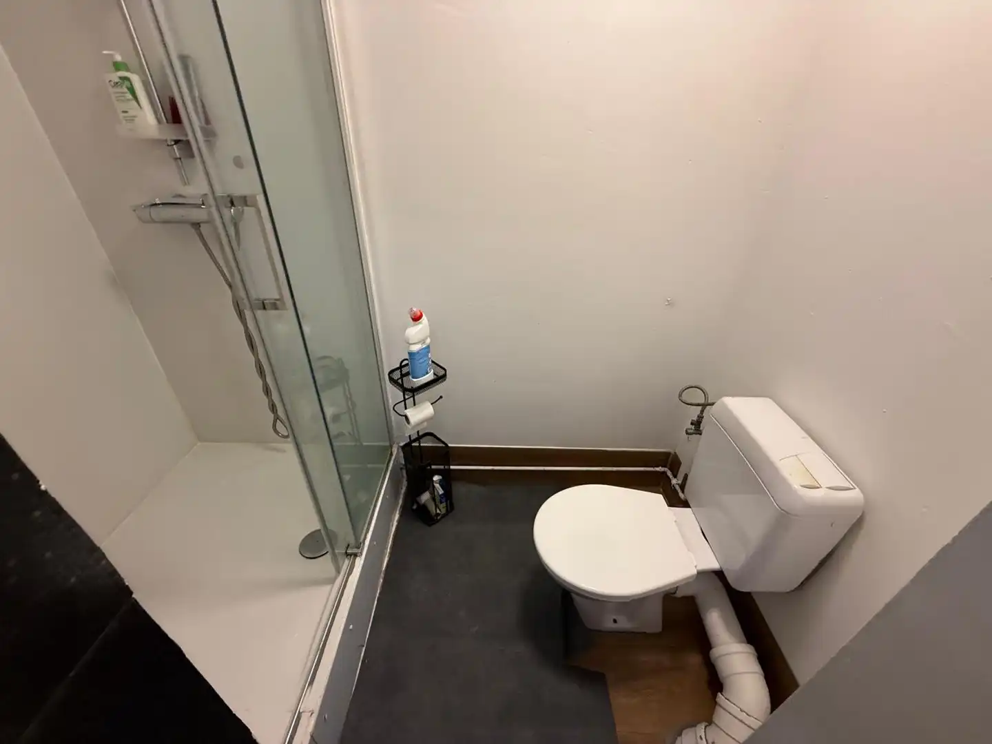 OPBRENGSTEIGENDOM - VERGUND 13 STUDIO'S foto 13