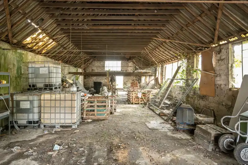 Karaktervolle interbellumwoning met loods nabij de Markt van Gavere foto 23