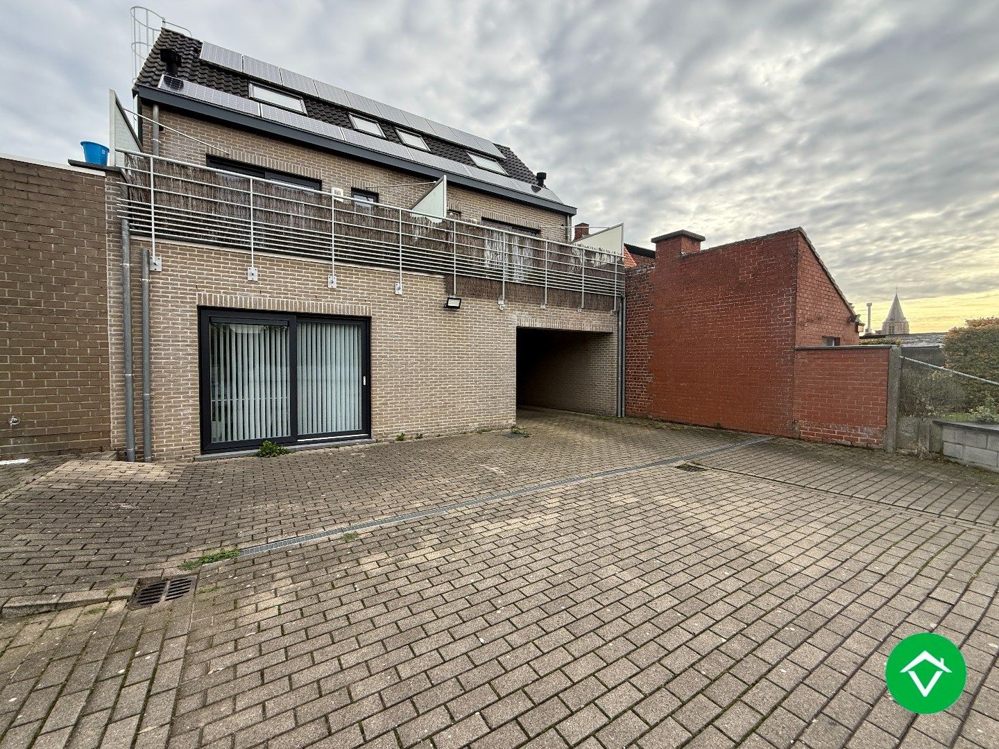Duplexappartement met twee slaapkamers, zonneterras en parking te Moorslede  foto 16