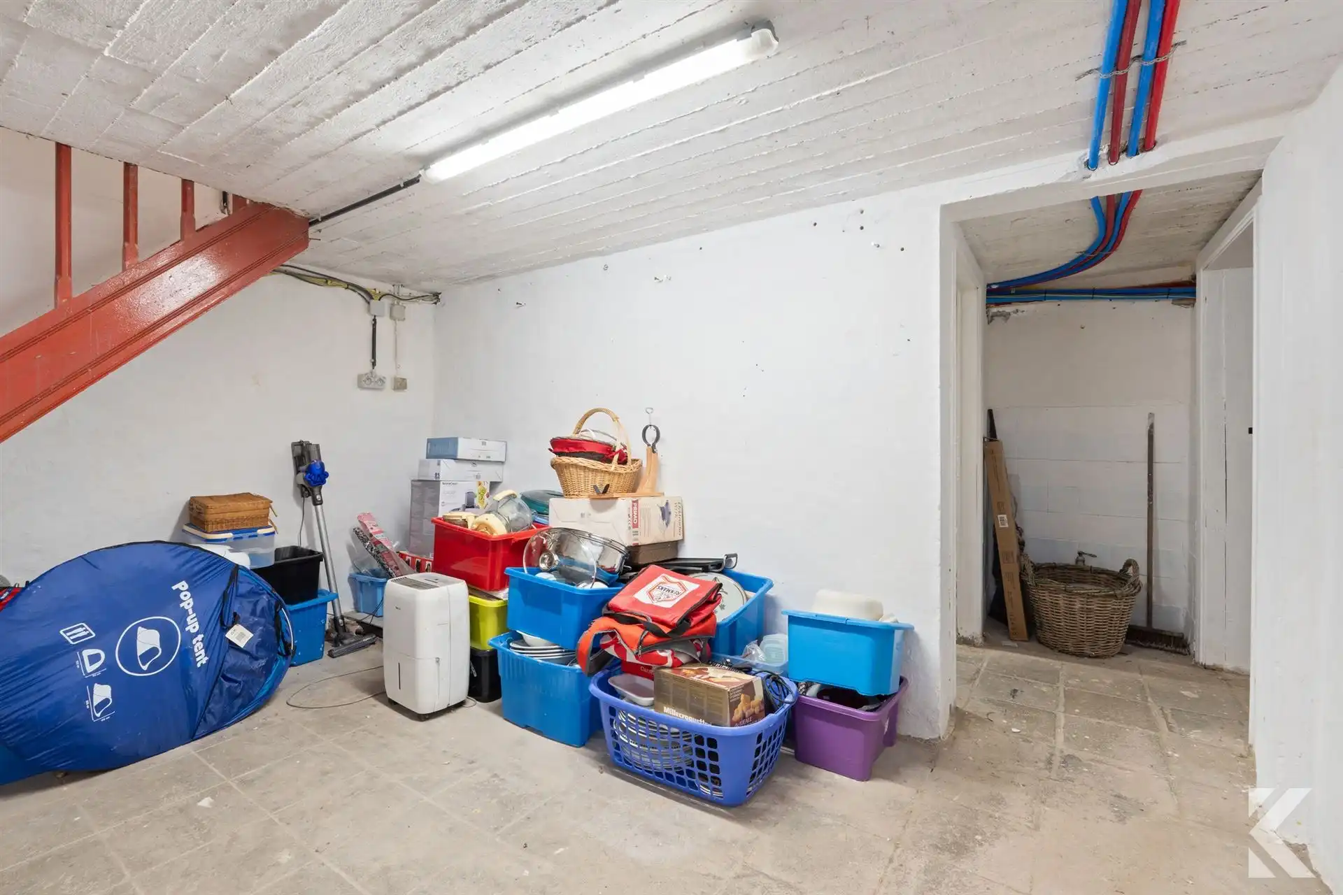 Gigantische, prachtig gerenoveerde woning met garage foto 23