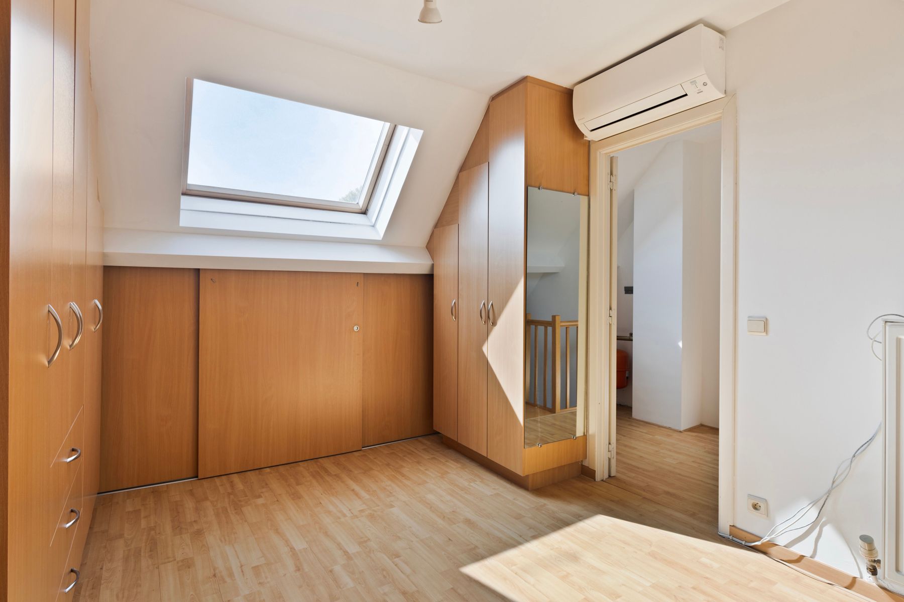 Instapklare woning met zonnige tuin in een rustige buurt! foto 13