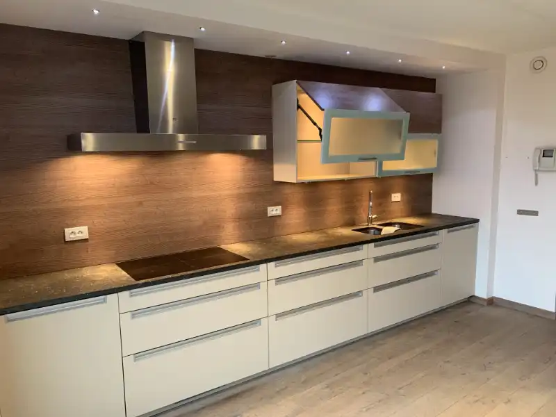 Ruim, instapklaar 3 slpk appartement (160m2)! centrum Deinze foto 2