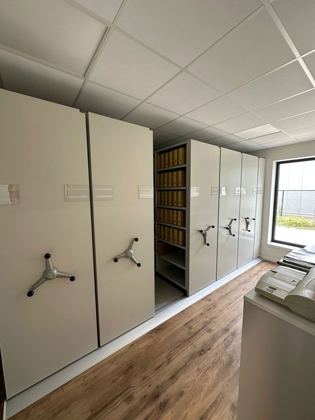Moderne bedrijfsruimte met kantoren, magazijn en buitenopslag - Boombekelaan 9 Hoboken foto 10