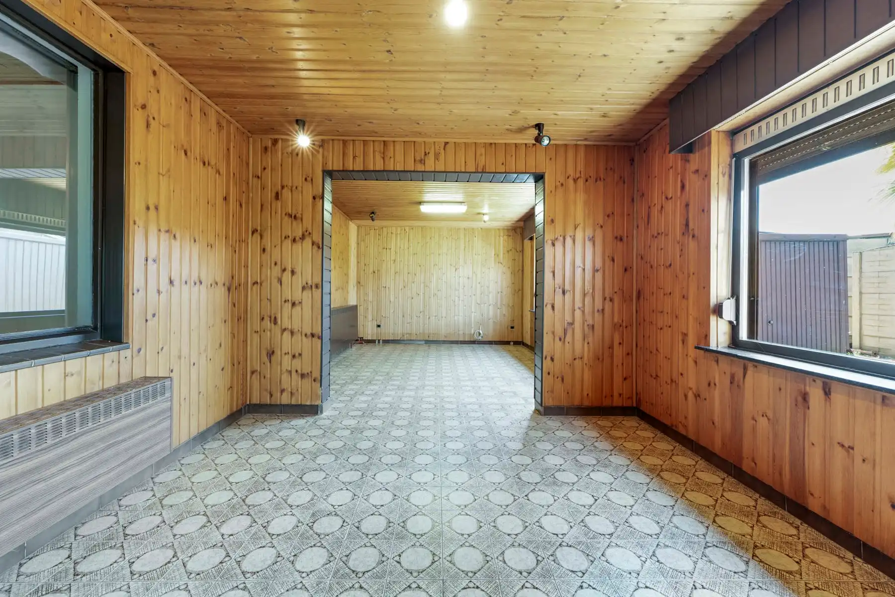 Ruime woning met 4 slaapkamers  foto 22