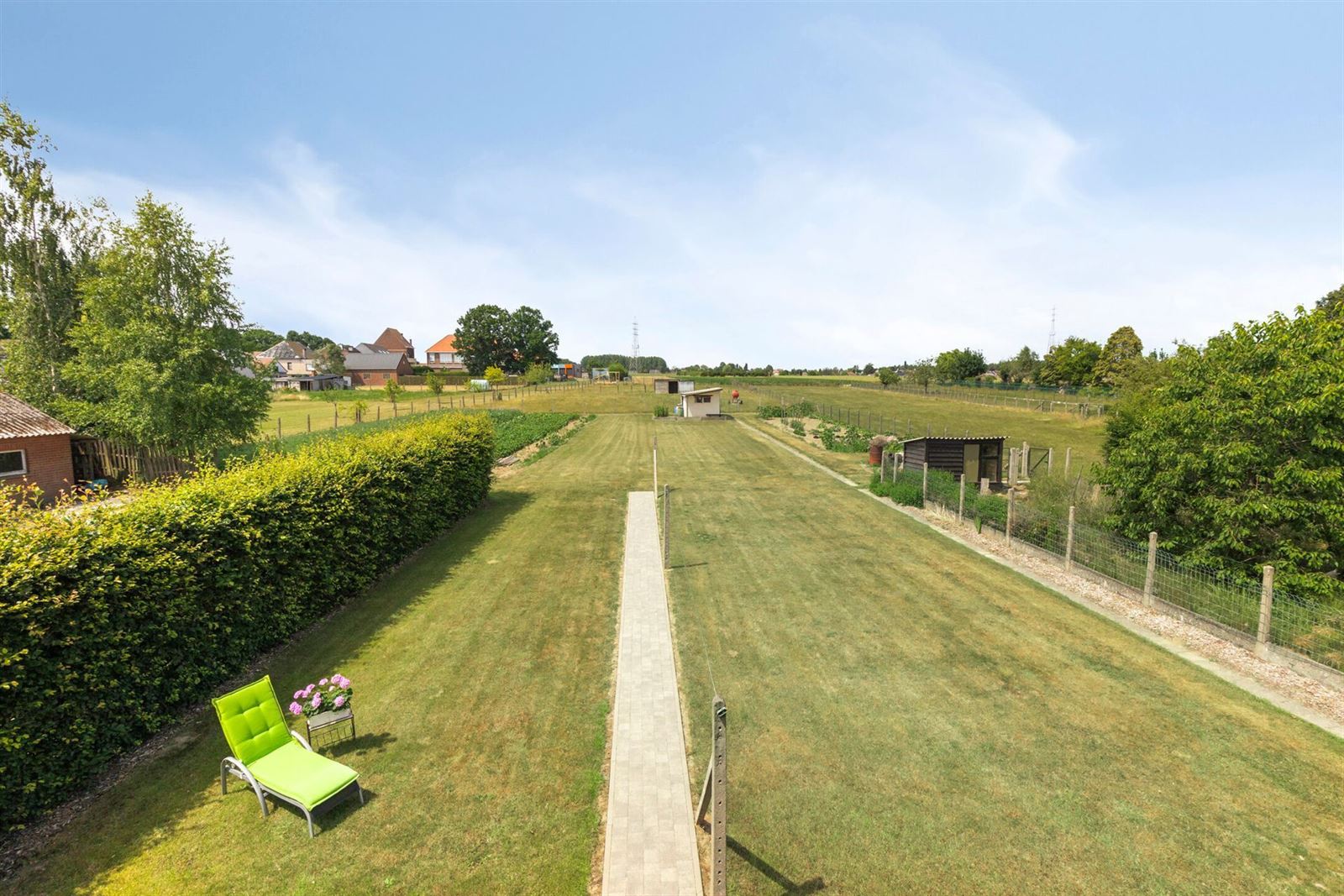 4-gevel woning te koop op 67 are  foto 24
