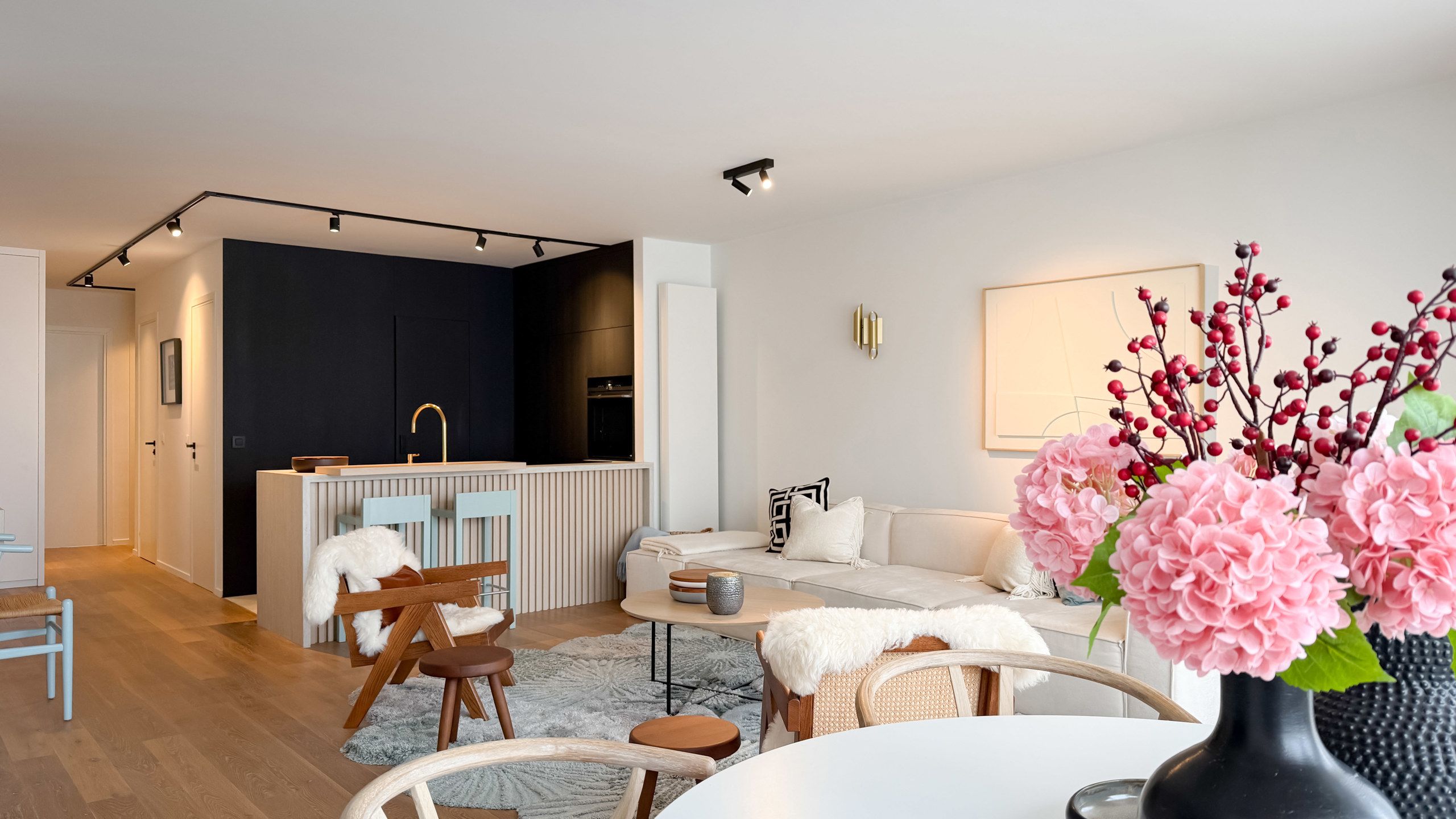 Stijlvol appartement met hoogwaardige afwerking en garage... foto 3