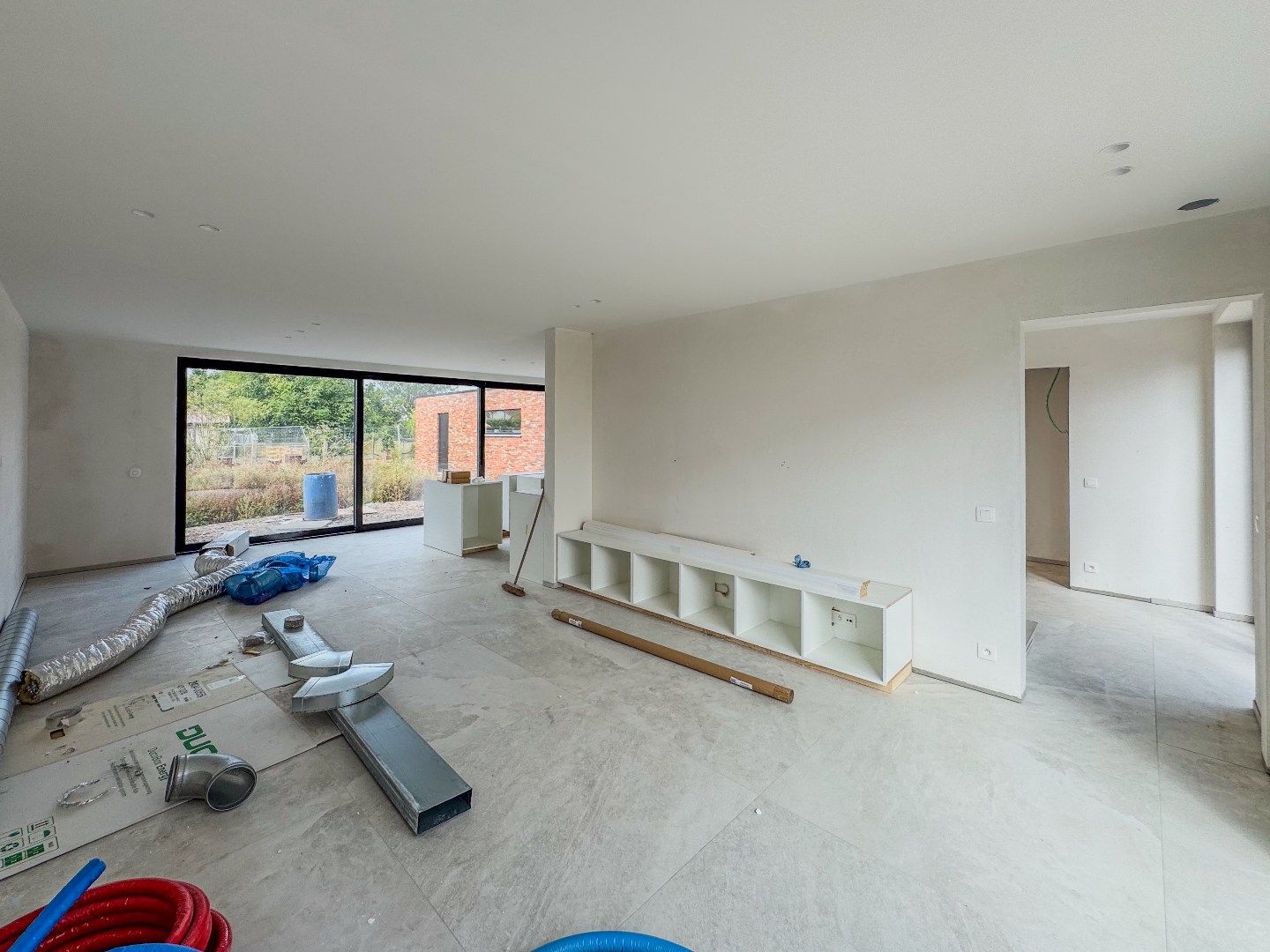 Energiezuinige nieuwbouwwoning met 3 slaapkamers, ruime garage en tuin. foto 10