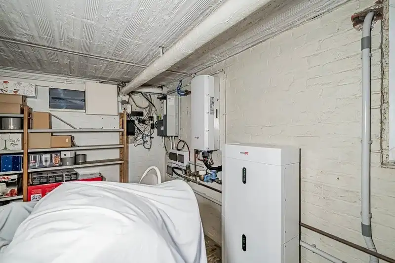 Karaktervolle, statige villawoning met 3 à 4 slpks en royale tuin foto 36