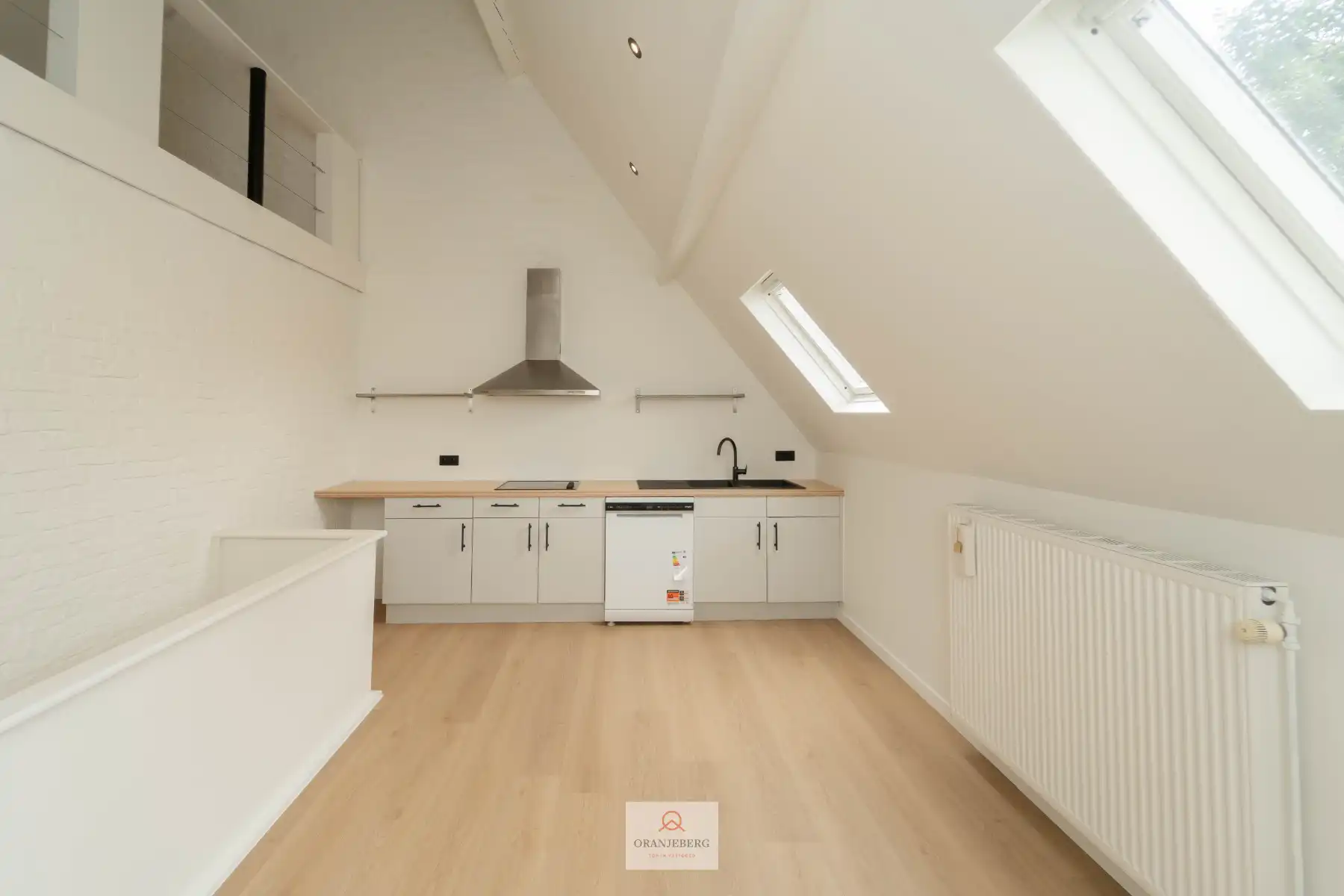 Charmant volledig gerenoveerd triplex appartement in de Gentse binnenstad foto 6
