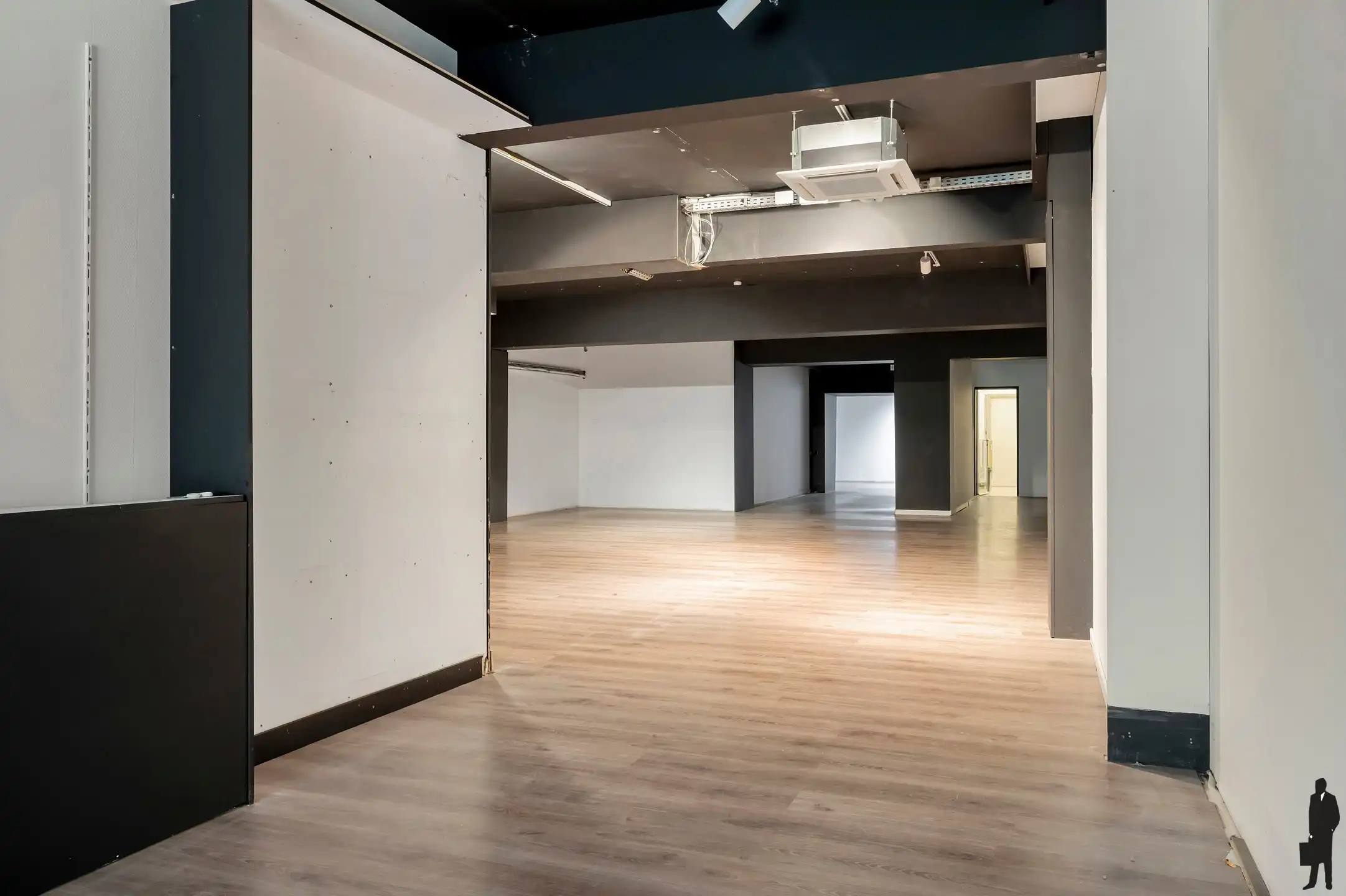 Ruim handelspand van ca. 180 m² in hartje Turnhout   foto 4