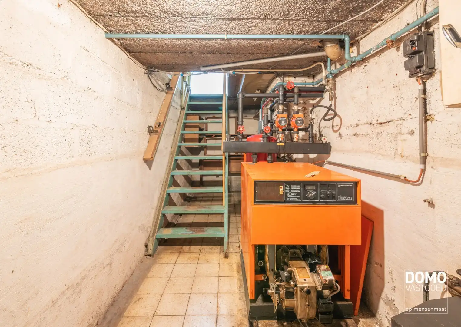 RUIME GELIJKVLOERSE WONING OP EEN PERCEEL VAN 12A 80CA MET 3 SLAAPKAMERS, EN GARAGE TE BOEKT (HEUSDEN-ZOLDER)  foto 20