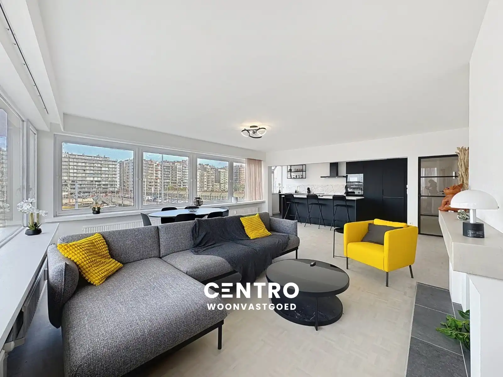 GERENOVEERD gemeubeld appartement aan de JACHTHAVEN met 3 slpks én 3 terrassen! foto {{pictureIndex}}
